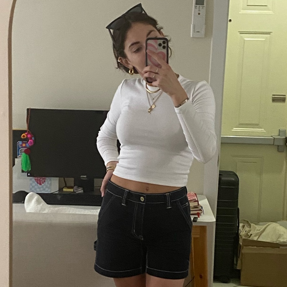 Aritzia Greenwich Shorts